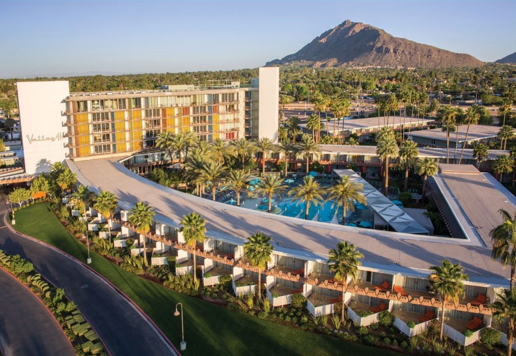 Escape to this mid-century modern resort in Scottsdale