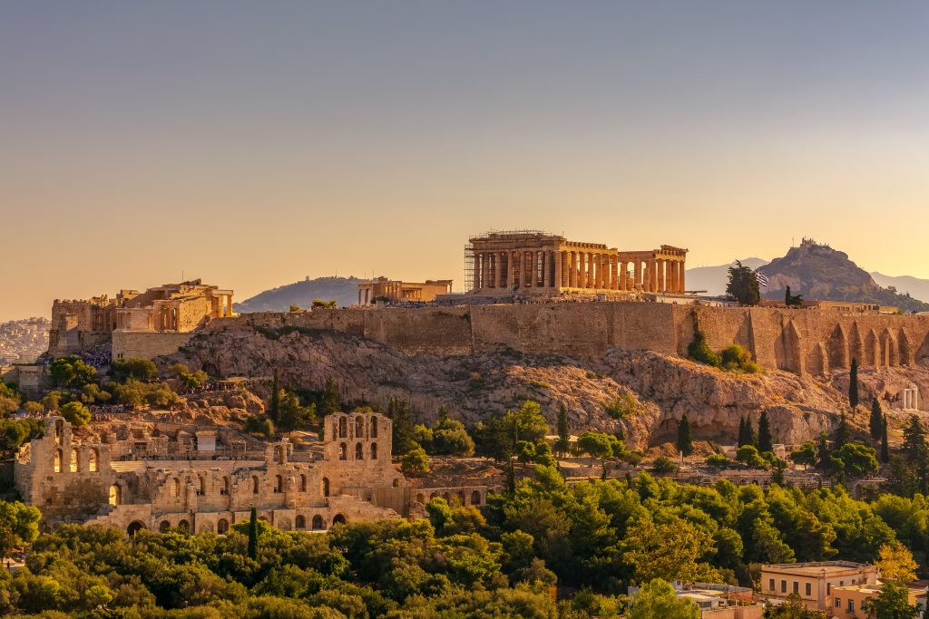 Why Greece is the holiday destination for you